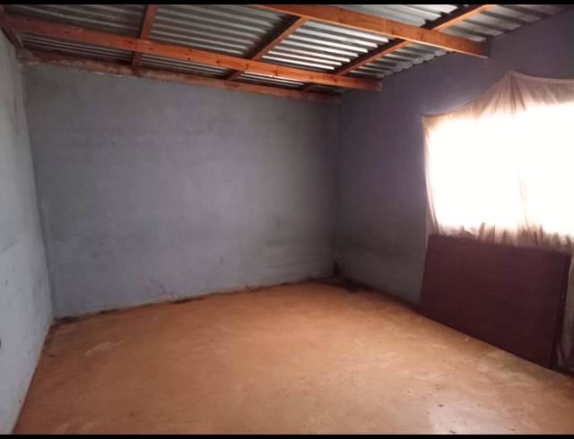 3 BEDROOM HOUSE FOR SALE IN ORANGE FARM